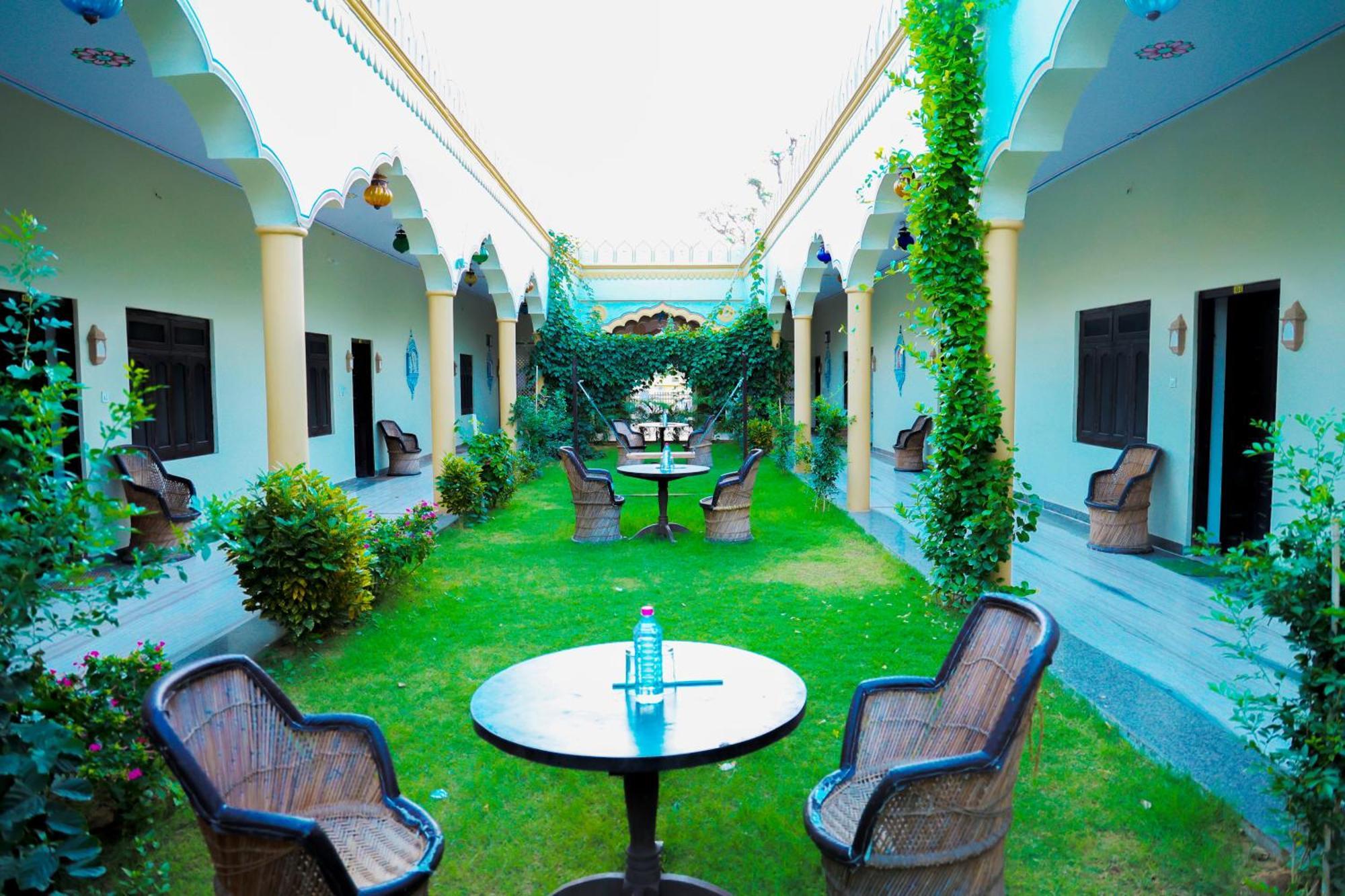 Hotel Mewad Haveli Pushkar Eksteriør bilde