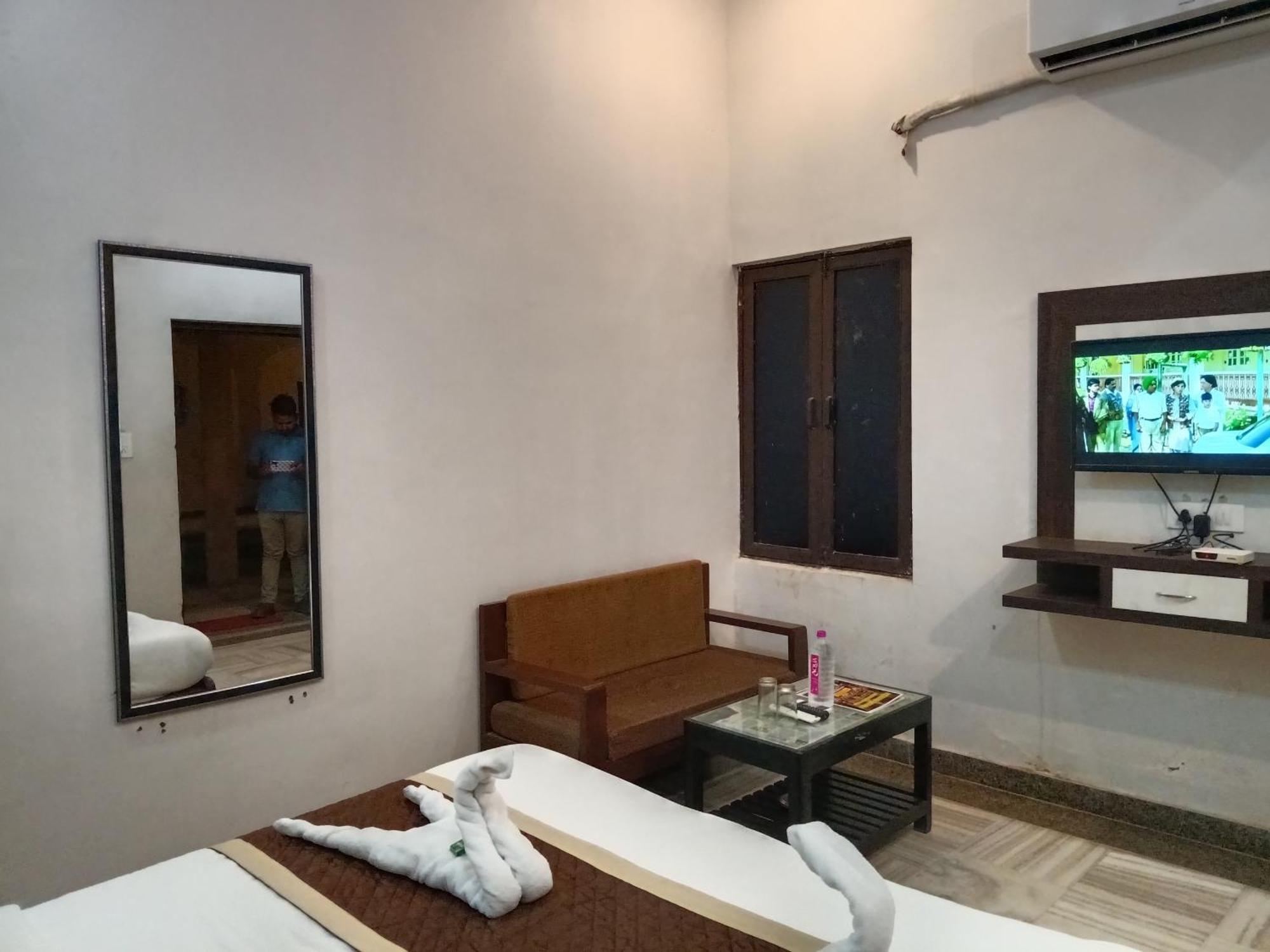 Hotel Mewad Haveli Pushkar Eksteriør bilde